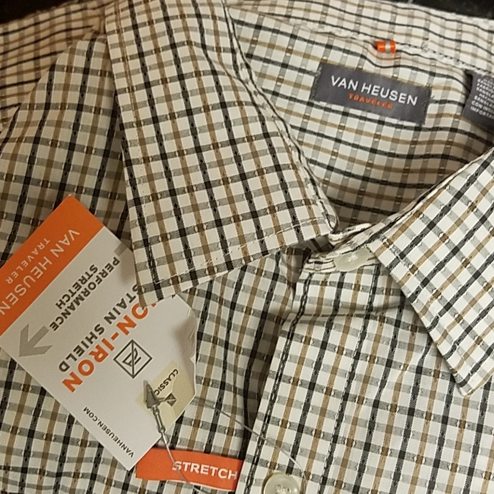 NWT Long-Sleeved dress shirt